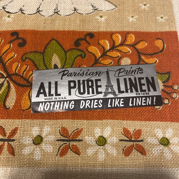 Parisian Prints linen towel 1960’s New never used - Picture 2 of 6